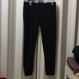 Black Fabletics leggings